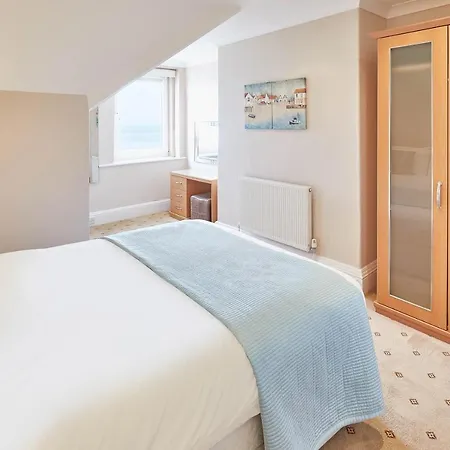 Host & Stay - Sea View 44 Уитби Экстерьер фото