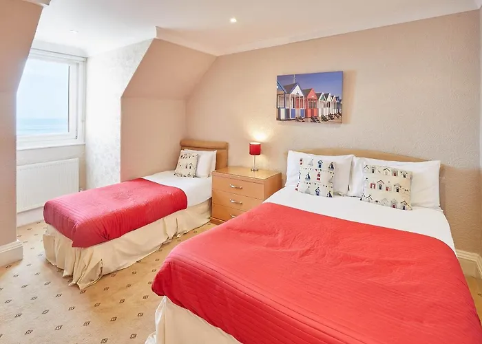Host & Stay - Sea View 44